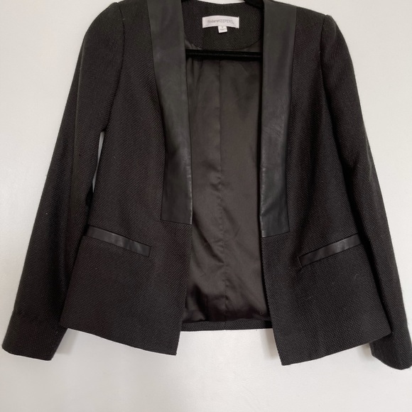 Finders keepers black blazer with leather detail - Picture 6 of 7